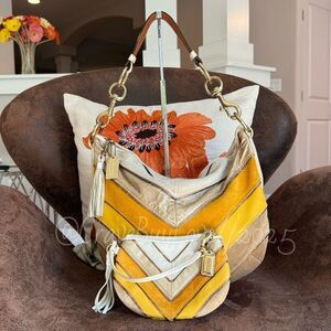 COACH CHEVRON HOBO + MATCHING WRISTLET SET SUEDE LEATHER 2005 3664 GVUC